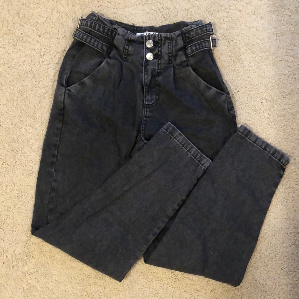 NWOT BERSHKA DENIM PANTS WITH SIDE BUCKLE ADJUSTABLE